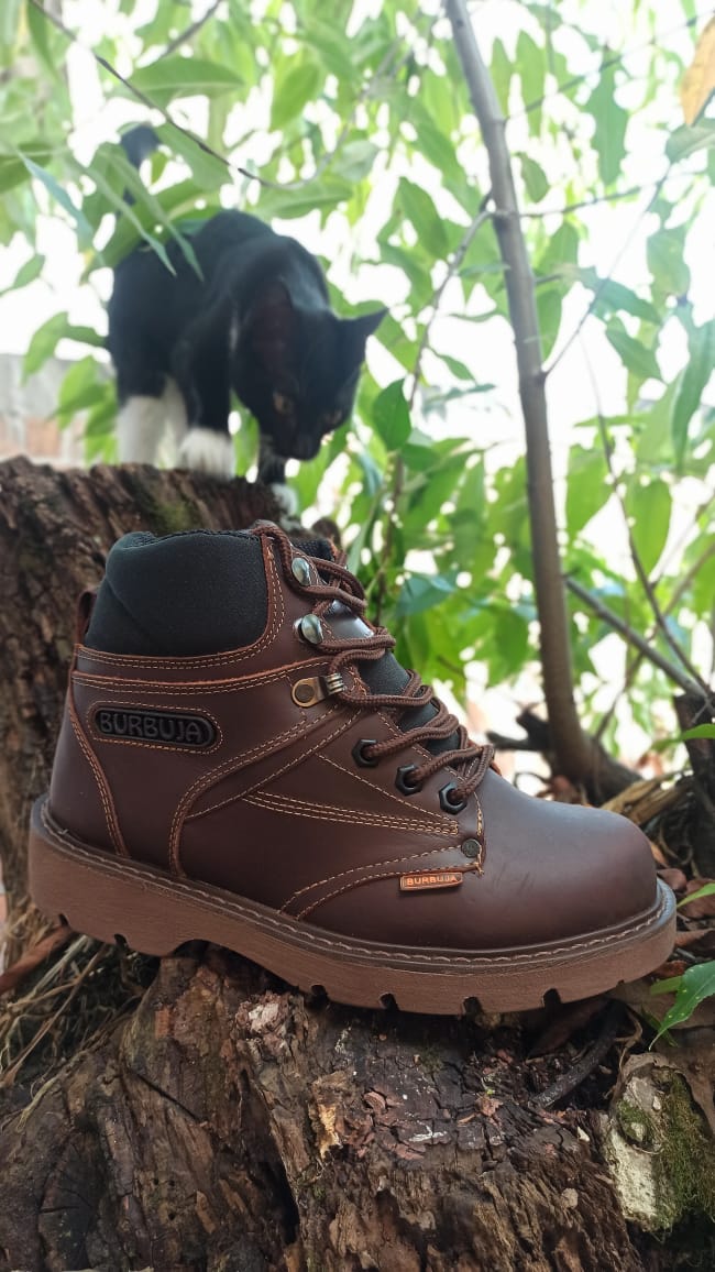 10 Bota cuero - Imagen 1